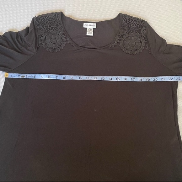 Catherines Black Long Sleeve Tunic Dress with Lace Detail Size 14/16W - Picture 7 of 9